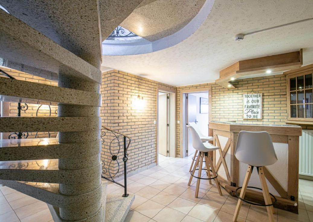 Luxueuse Et Spacieuse Villa Avec Sauna Et Piscine Malmedy Exteriör bild