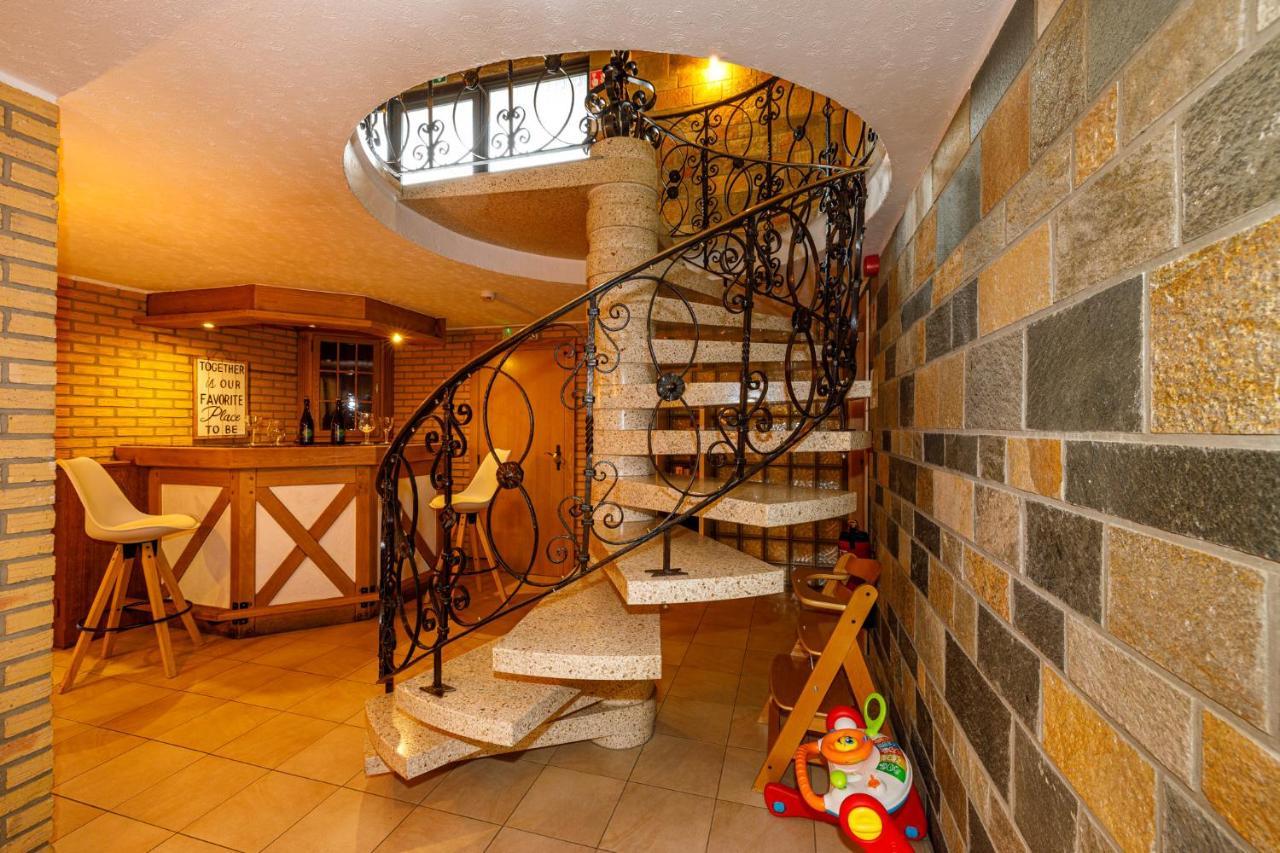 Luxueuse Et Spacieuse Villa Avec Sauna Et Piscine Malmedy Exteriör bild