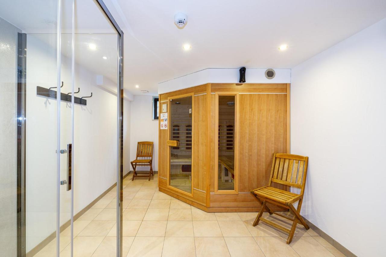 Luxueuse Et Spacieuse Villa Avec Sauna Et Piscine Malmedy Exteriör bild